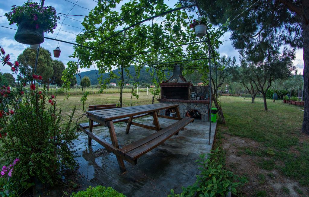 House Rena Apartment Vourvourou Luaran gambar